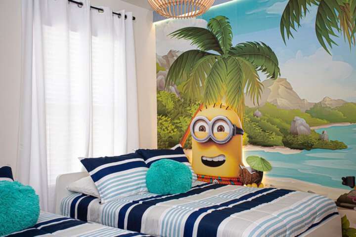 Room 16 of 79