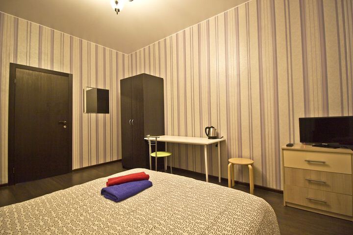 Room 16 of 19