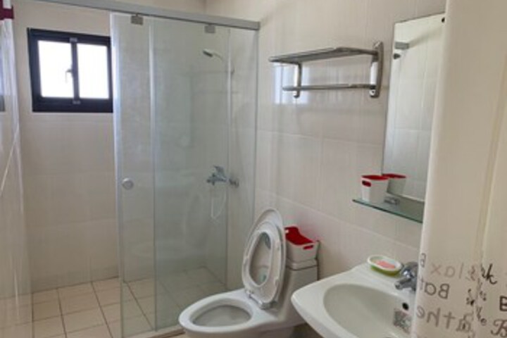 Room 3 of 29