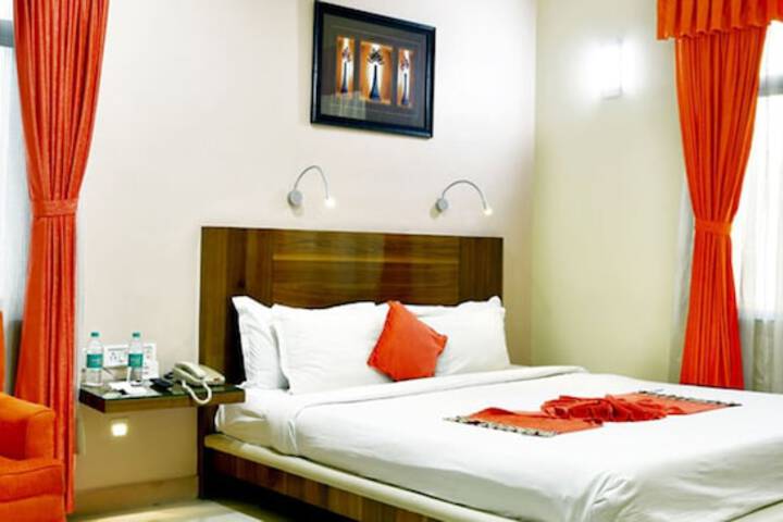 Room 10 of 41