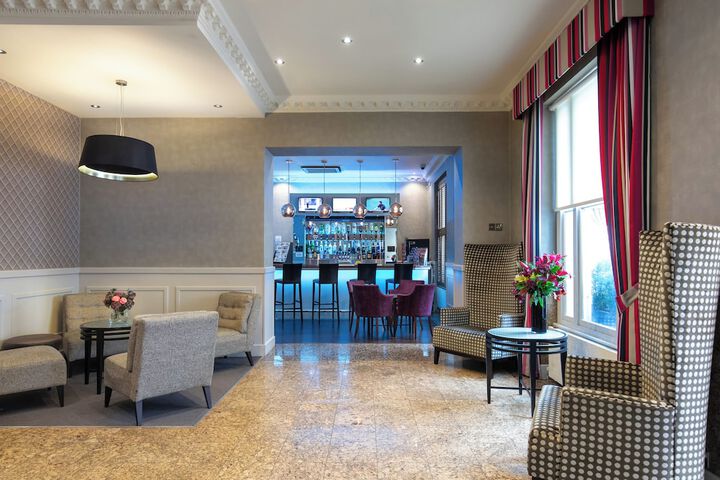 Guest Lobby