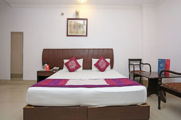 Room 16 of 23