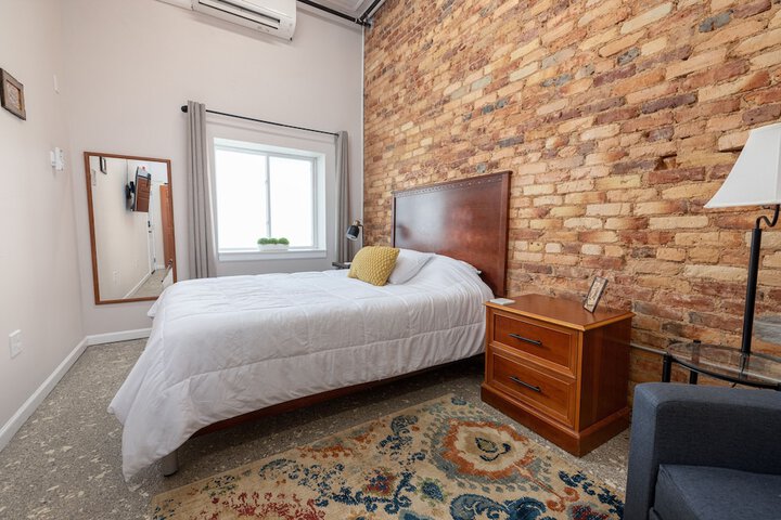 Room 10 of 78