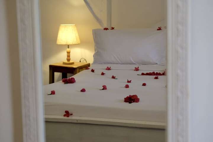 Room 7 of 150