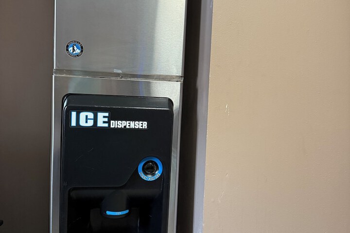 Vending machine