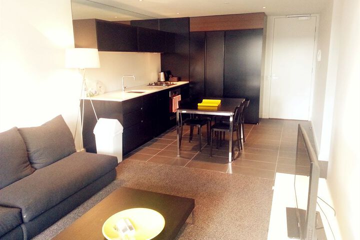 Room 17 of 34