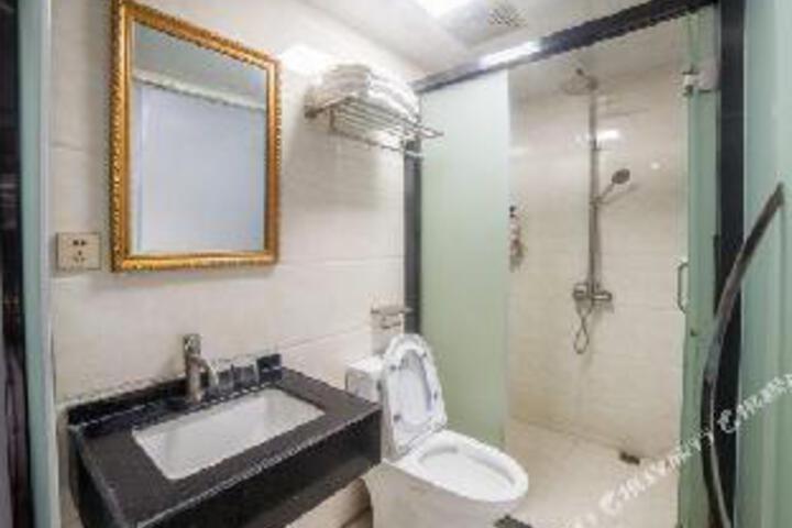 General 6 of 12
