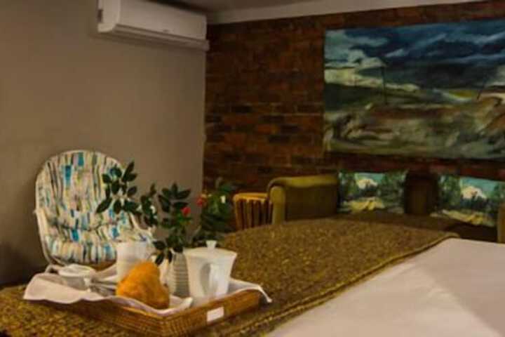 Room 9 of 52