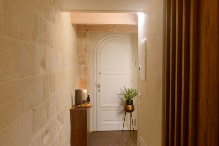 Lobby Entry