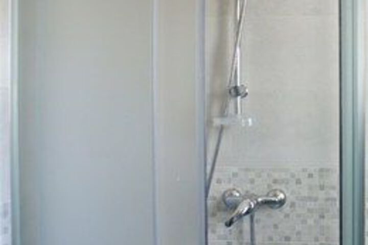 Room 2 of 15