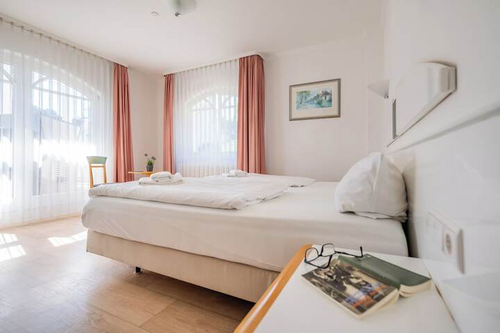 Room 32 of 130