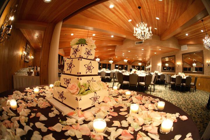 Indoor wedding