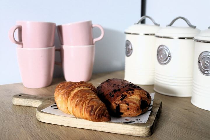 Breakfast/Coffee Service 24 of 28