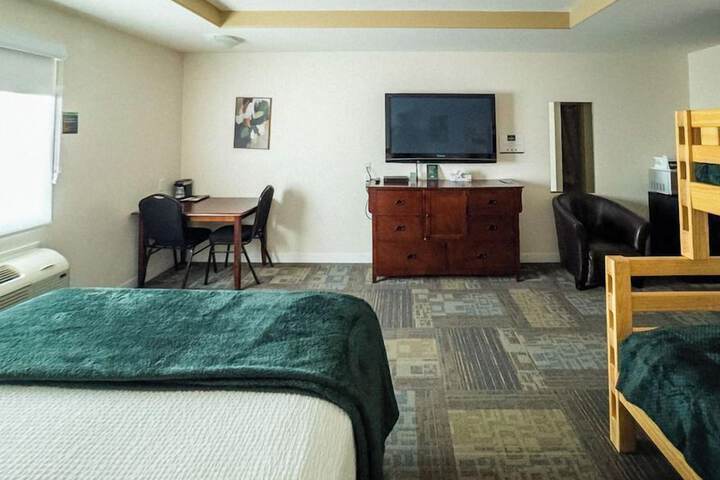 Room 51 of 93