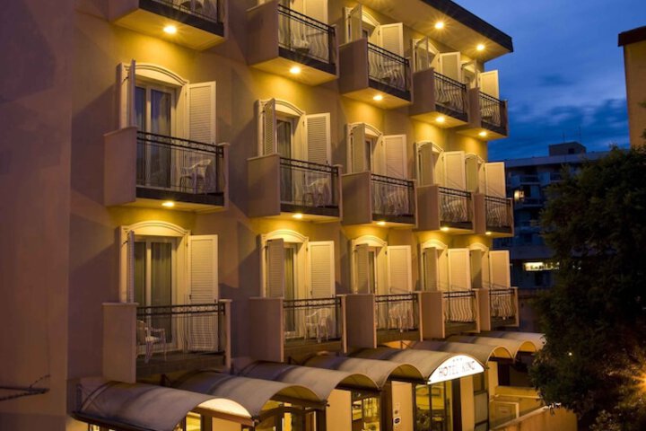 Front of property - evening/night