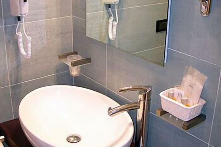 Bath Amenities