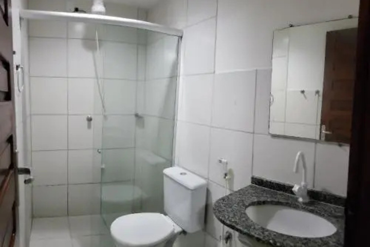 Room 7 of 14