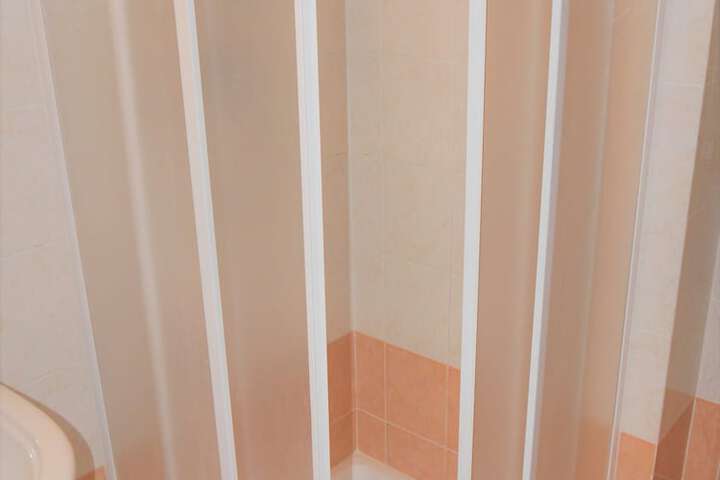 Room 136 of 201