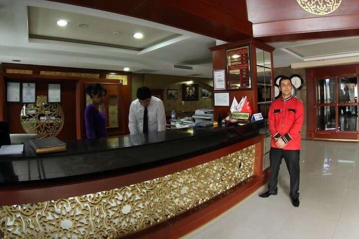 Hotel Interior 4 of 39