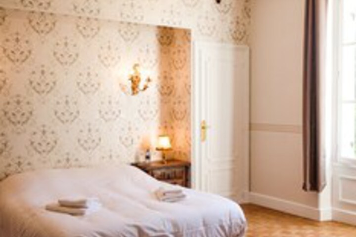 Room 37 of 60