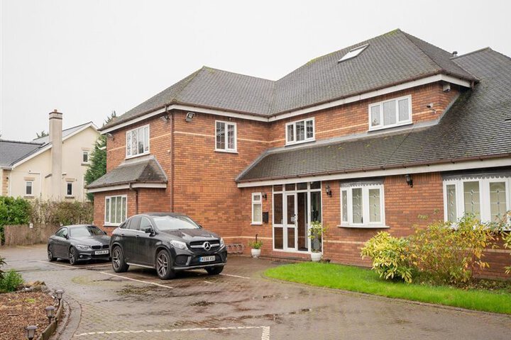 Image of OYO OAKCROFT GUEST HOUSE MANCHESTER AIRP