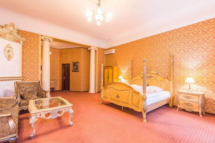 Room 47 of 131