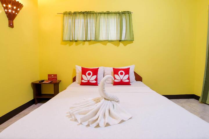ZEN Rooms White Beach