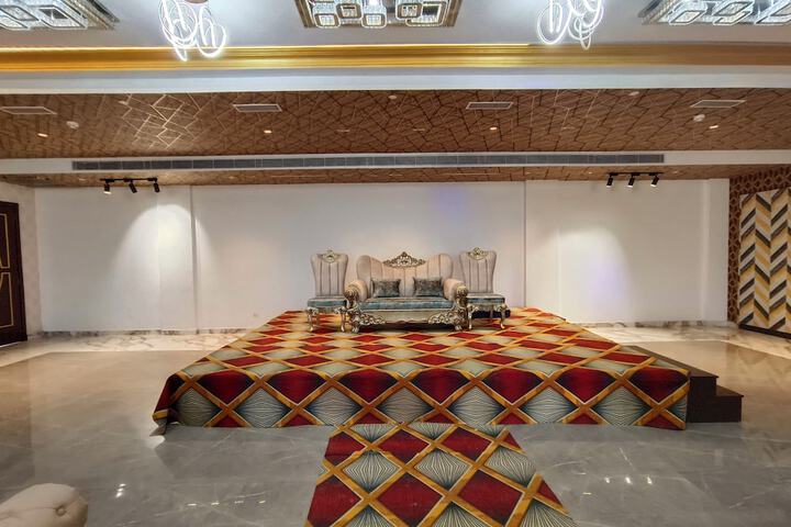 Ballroom/Hall 67 of 94