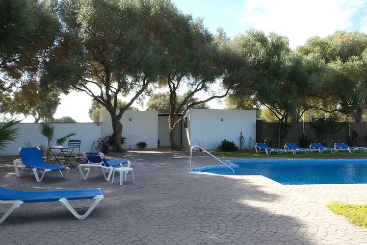 Pool 37 of 56