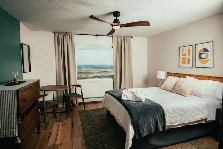 Room 19 of 40