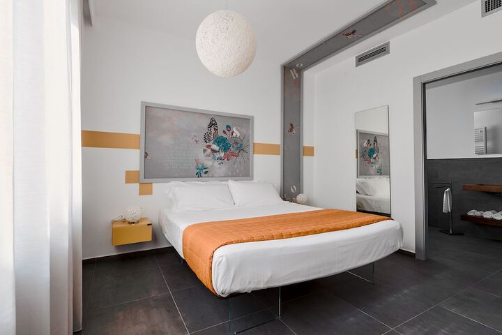 Nautilus B & B Suite Design