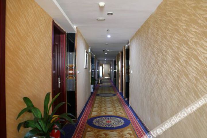 Hotel Interior 5 of 10