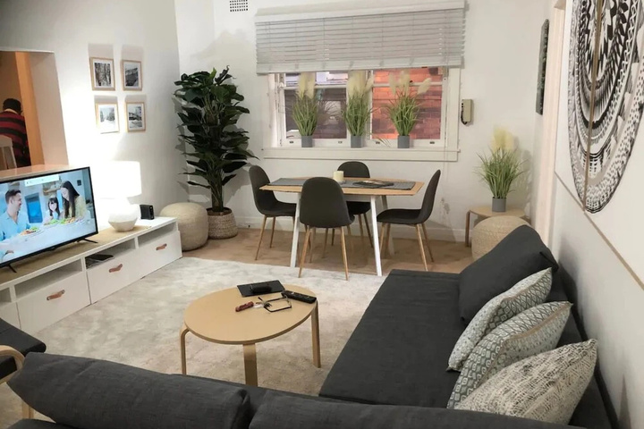 Luxury Double Bay Flat by Harbour Pool