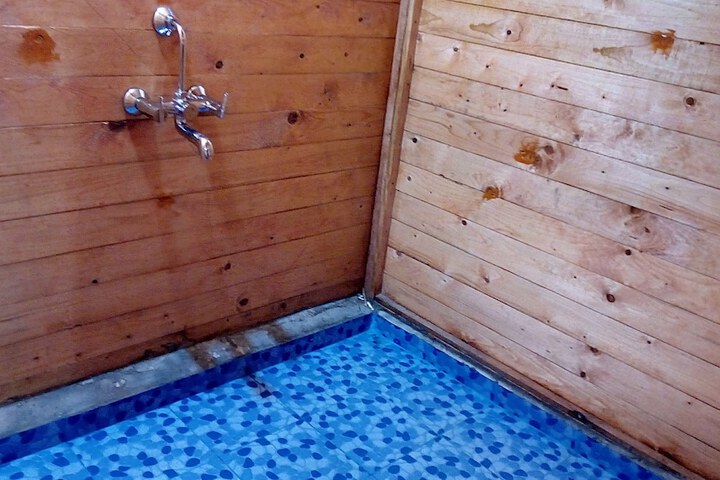 Room 34 of 58