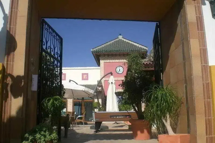 Hotel 8 of 8