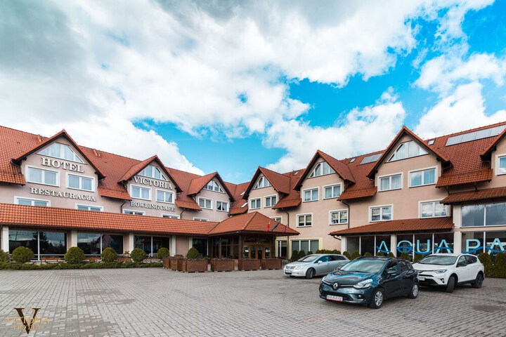 Hotel Exterior 88 of 91