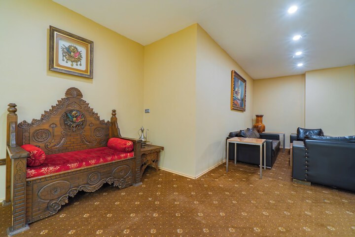Hotel Interior 10 of 119