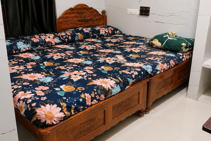 Room 17 of 22