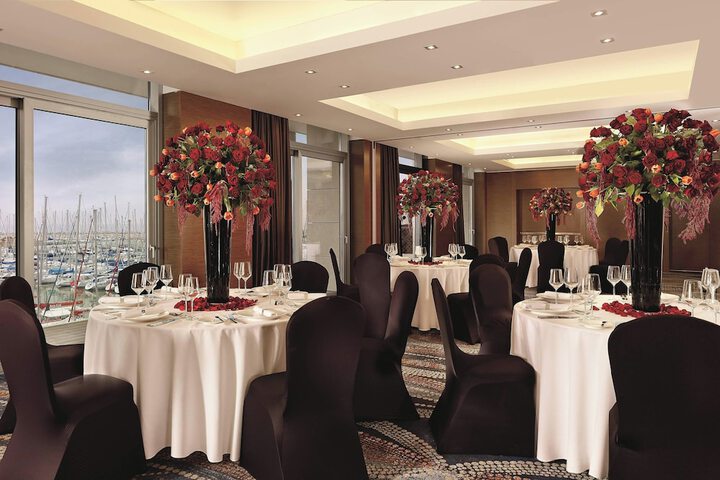 Ballroom/Hall 147 of 158