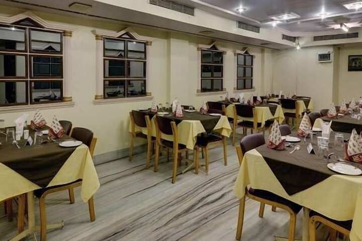 Dining Photos