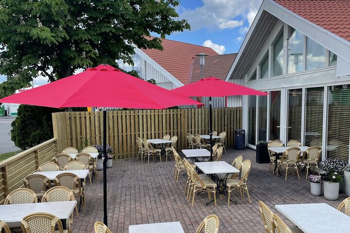 Terrace/Patio 20 of 72