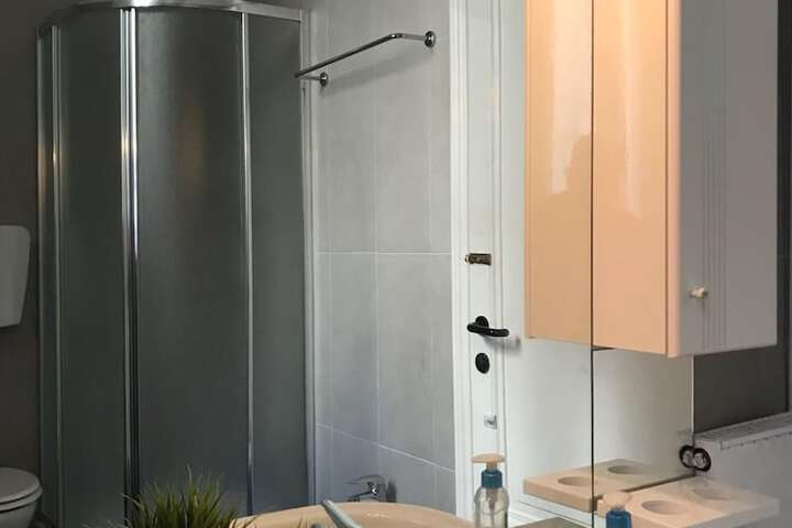 Clean Restrooms