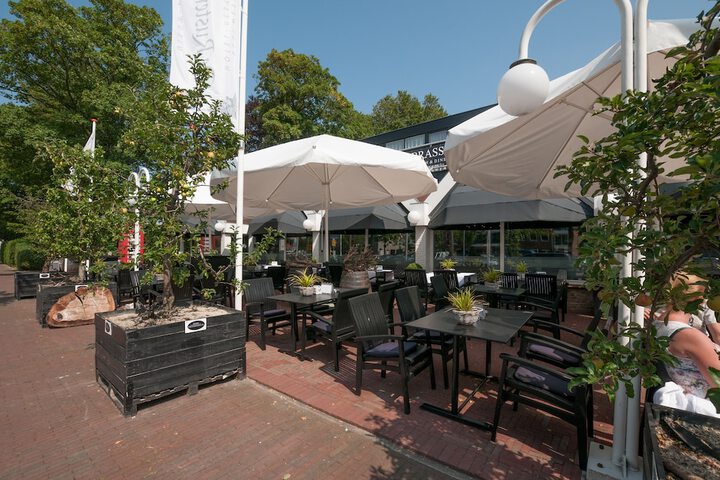 Terrace/Patio 19 of 20