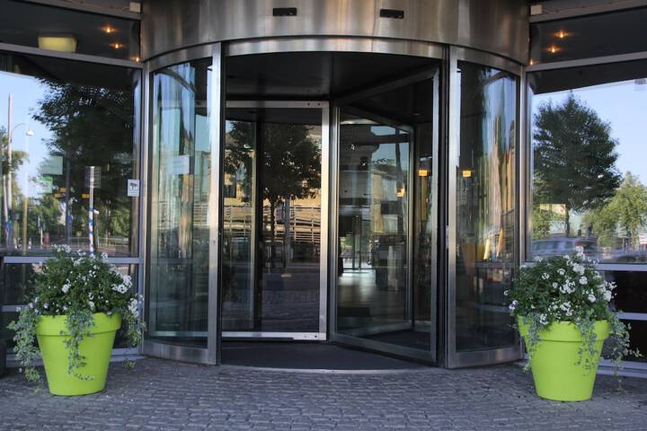 Hotel 50 of 52