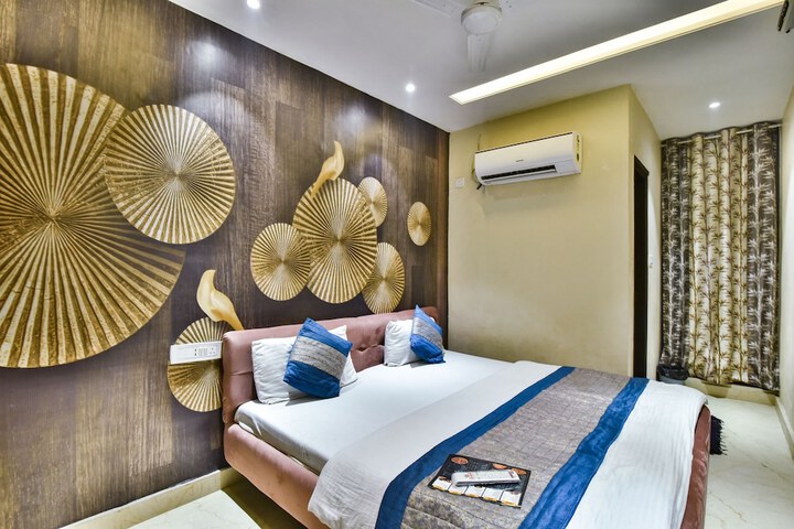 Room 15 of 24