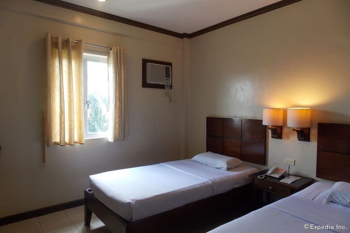 Room 7 of 29