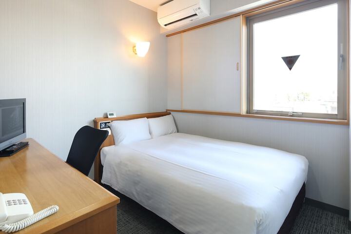 Room 7 of 45