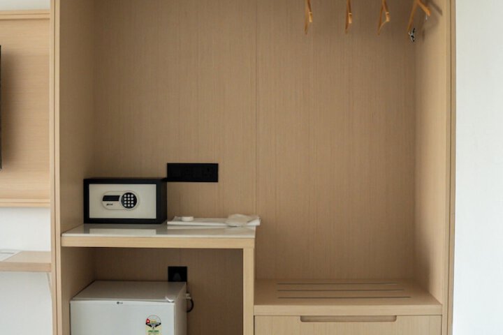 Room 45 of 90