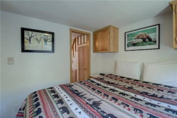 Room 60 of 79