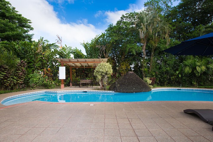 Hotel Pool